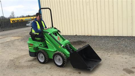 avant 320 skid steer|avant 700 series loader.